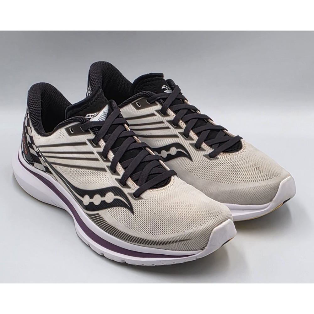 Saucony Kinvara 12 Womens 8.5 White Running Shoes‎ Walking Gym Sneakers